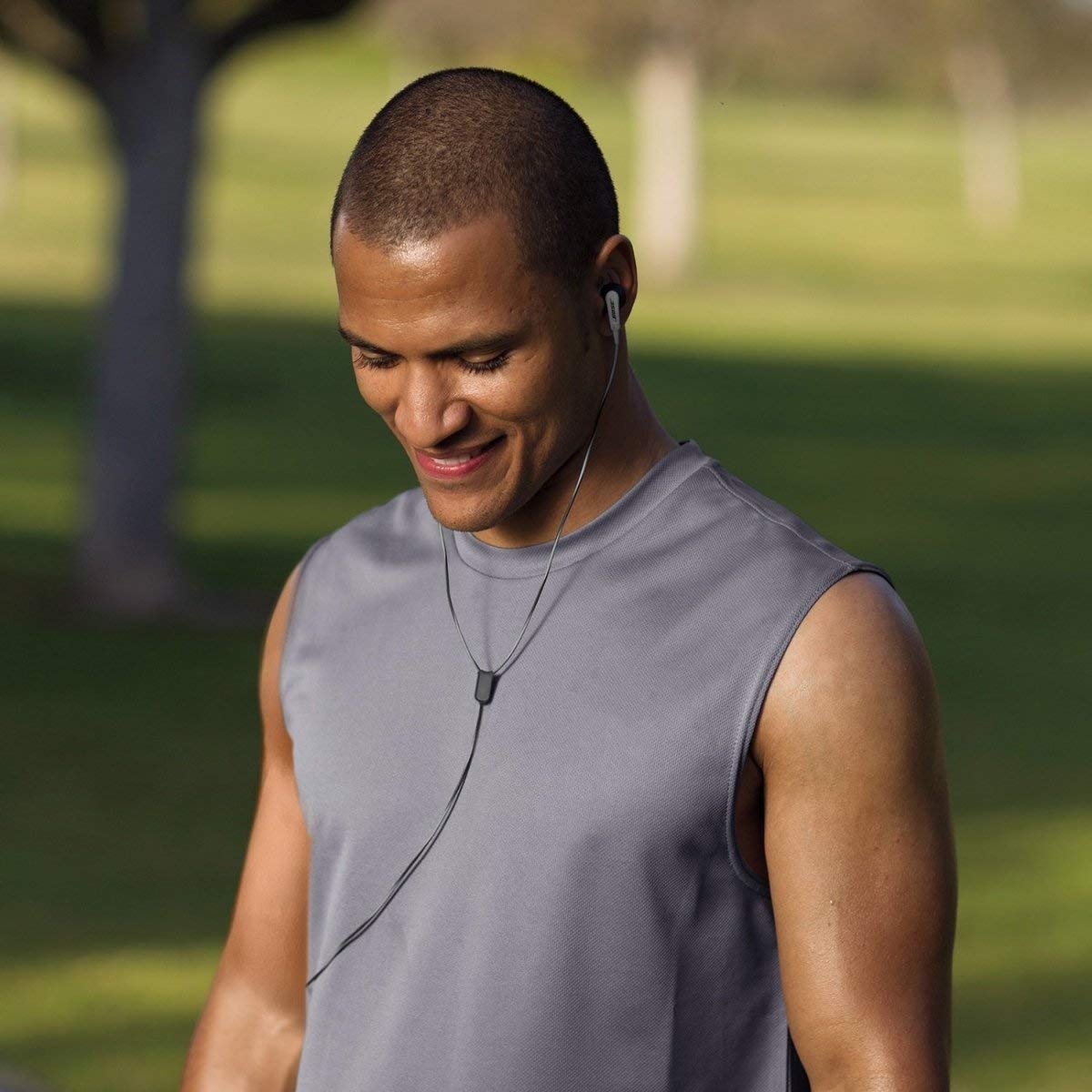 Bose SoundSport In-Ear Headphones For Apple Devices (741776-0010) - Charcoal (Renewed) thumbnail